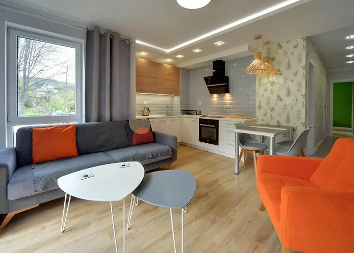 Invest Warynskiego 12